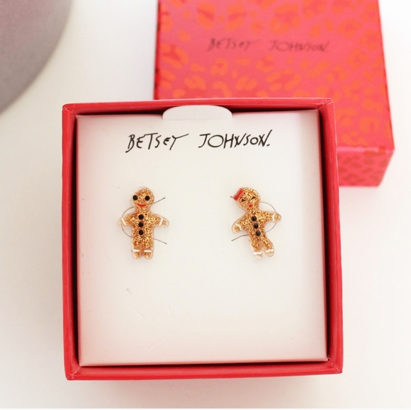 Betsey Johnson Jewelry - NWB BETSEY JOHNSON GINGERBREAD MINI STUD EARRINGS